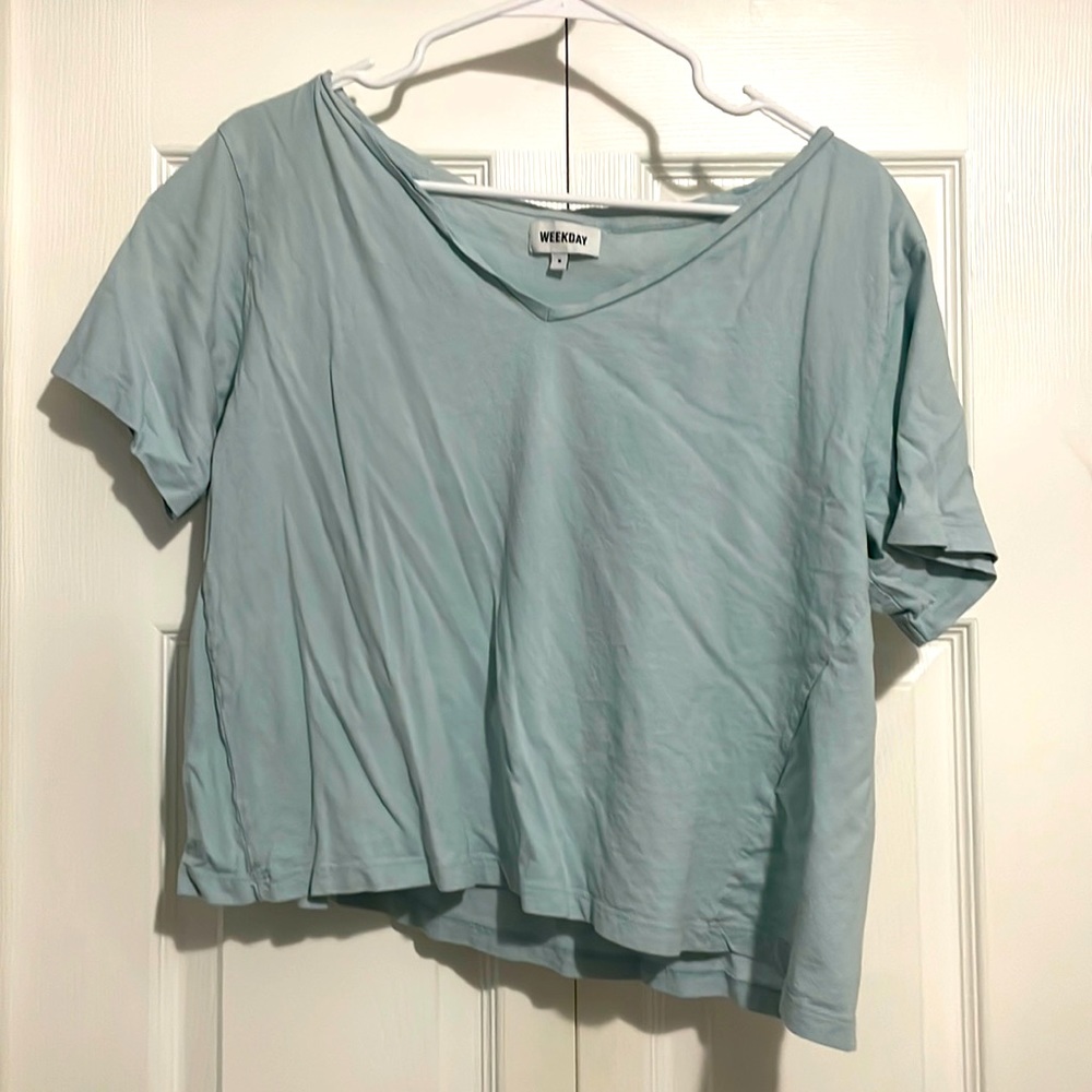 Baby Blue Wide Shoulder Crop Trop: Women’s M